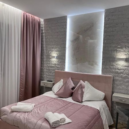 Residenza N&D Luxury Apartment Bari Bagian luar foto