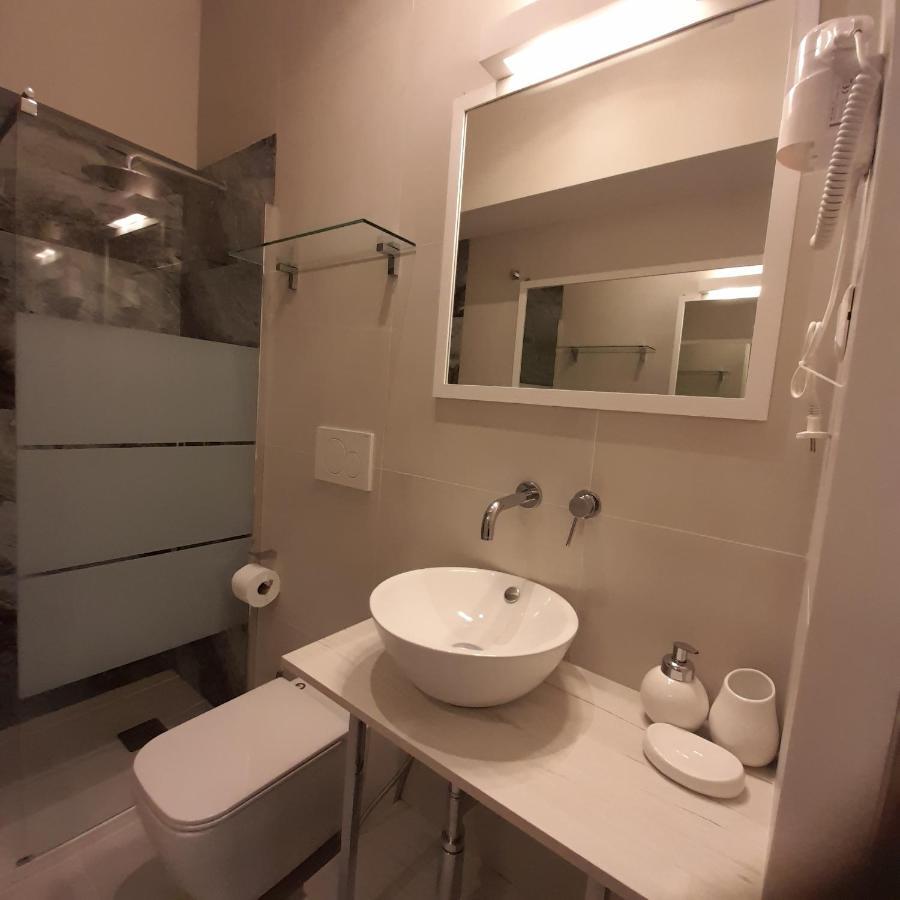 Residenza N&D Luxury Apartment Bari Bagian luar foto