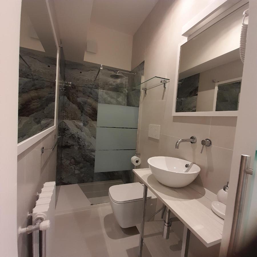 Residenza N&D Luxury Apartment Bari Bagian luar foto