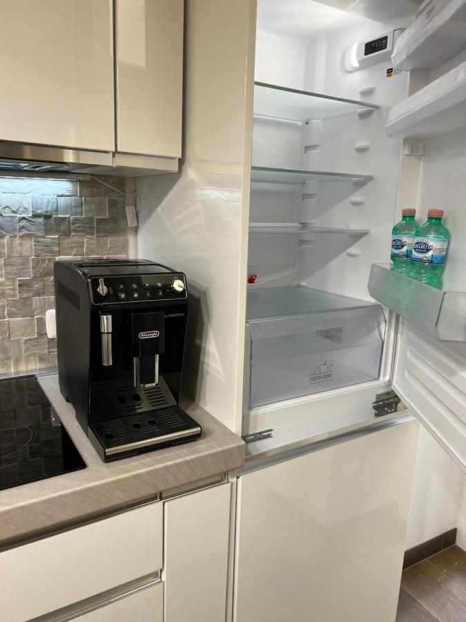 Residenza N&D Luxury Apartment Bari Bagian luar foto